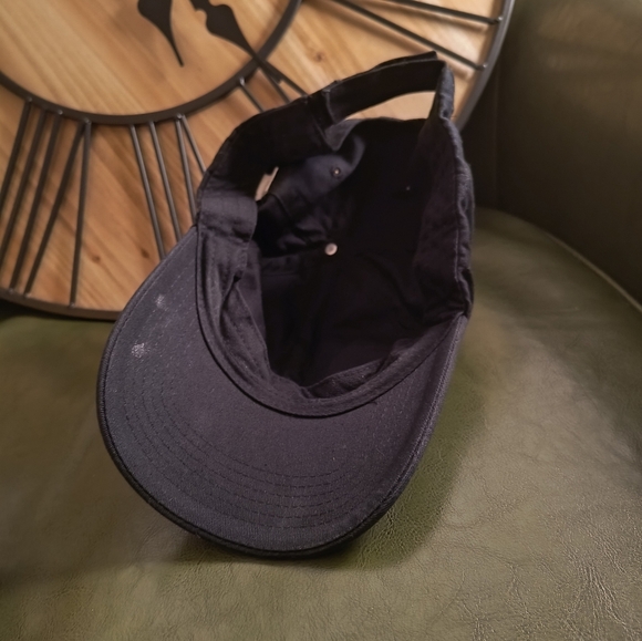 Gently used black frozen 2 collectors hat ball cap women's men's blue Elsa - Picture 4 of 5